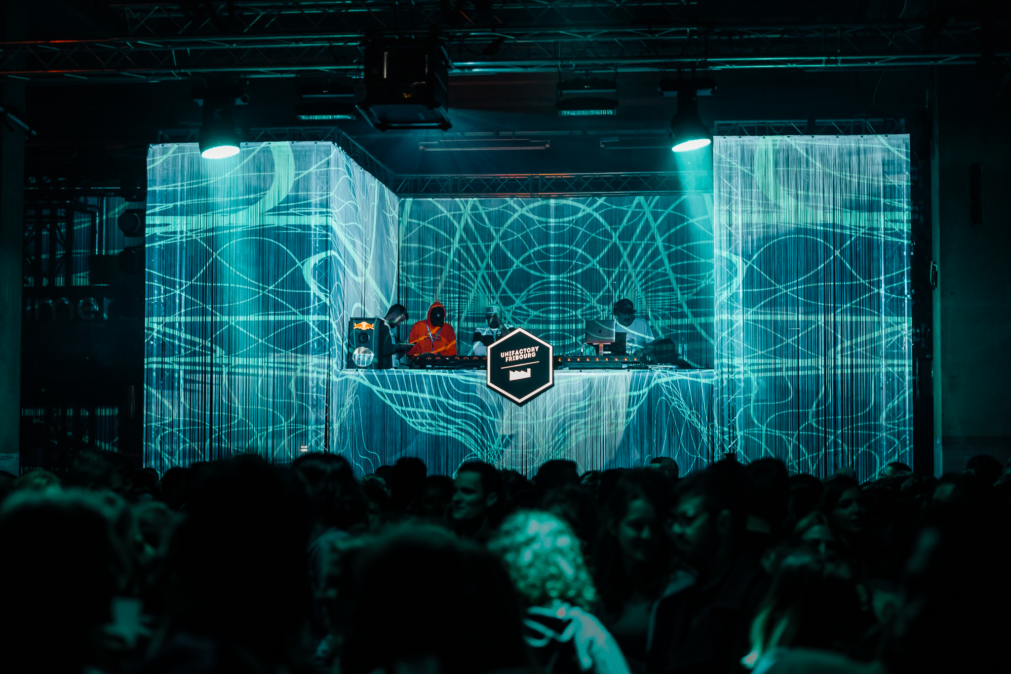 installation projection vidéo Suisse Romande